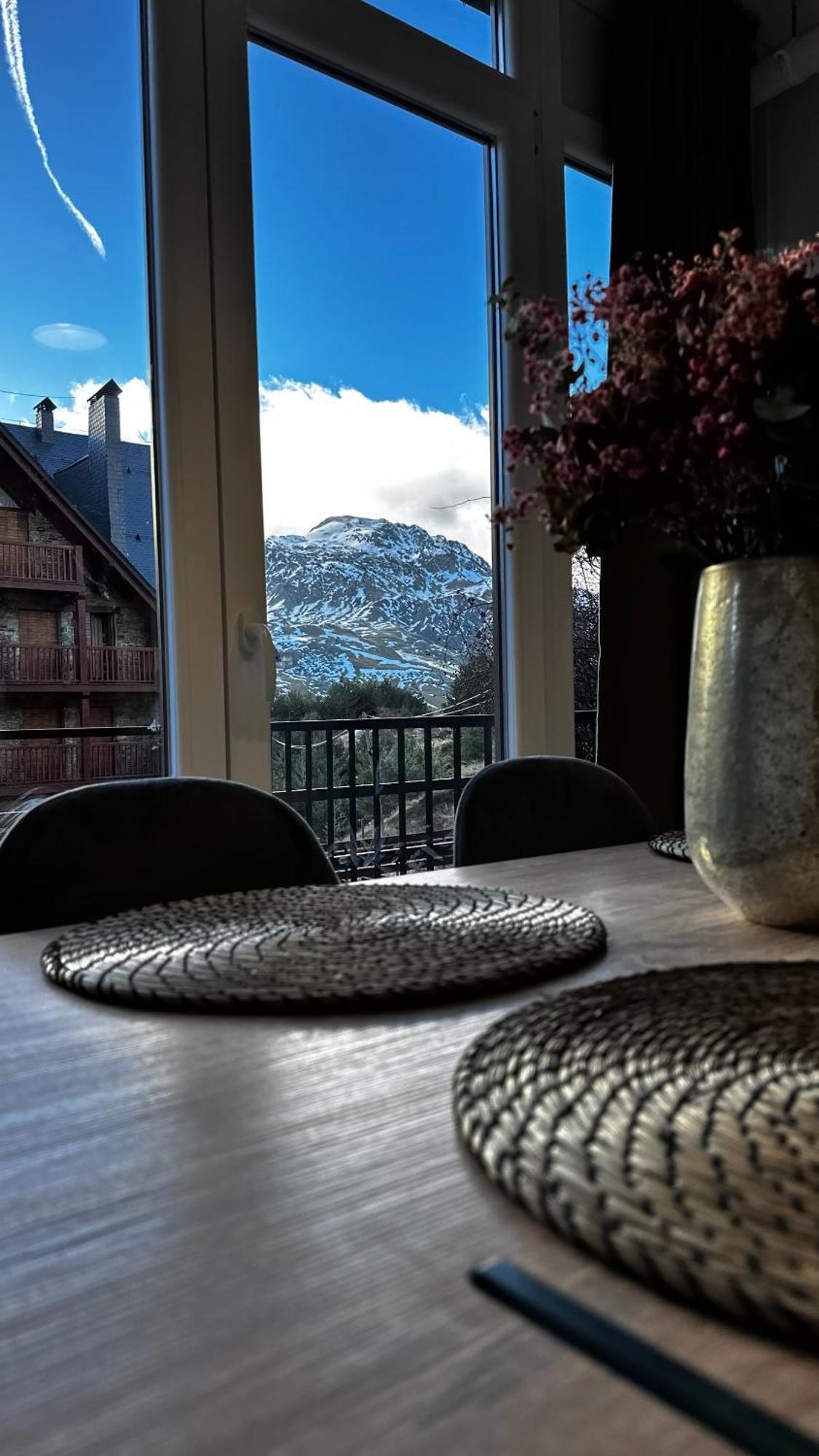 Precioso Apartamento Con Vistas A Pistas Y Garaje Formigal Eksteriør bilde